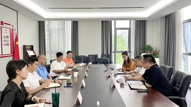 中國鄉(xiāng)村發(fā)展志愿服務促進會副秘書長費翔到訪浙江農(nóng)合